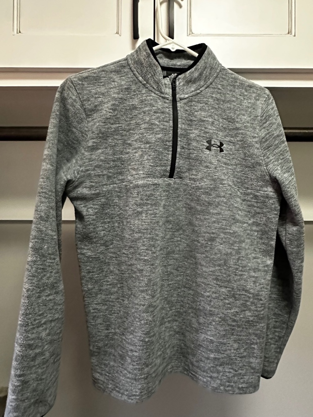 Under Armour Boys Grey Heather Long Sleeve 1/4 Zip Fleece Pullover size youth la